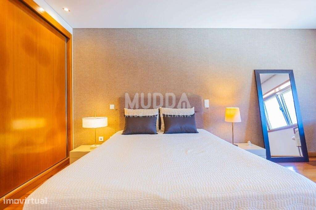 Excelente moradia geminada T4 em Santa Maria da Feira-21