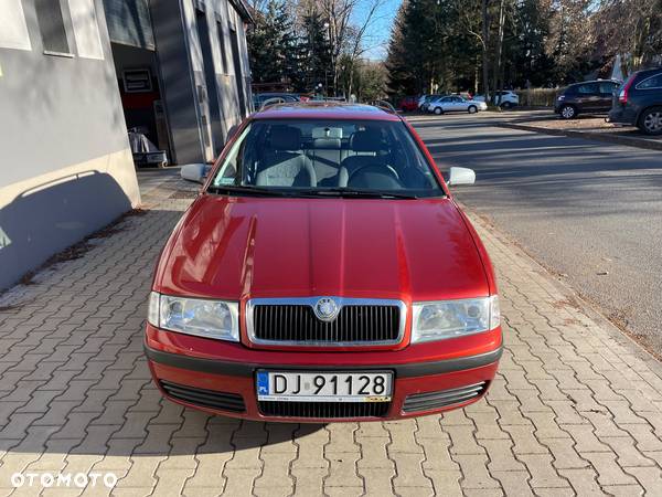 Skoda Octavia 2.0 4x4 Ambiente - 5