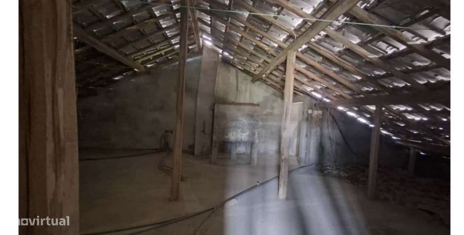 Imóvel de banco : escritura ao abrigo do simplex-9