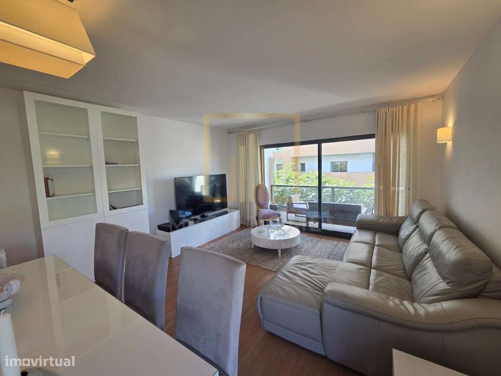 T3 amplo, seminovo, com lugar de estacionamento, em Cerro Ruivo, Po...-21