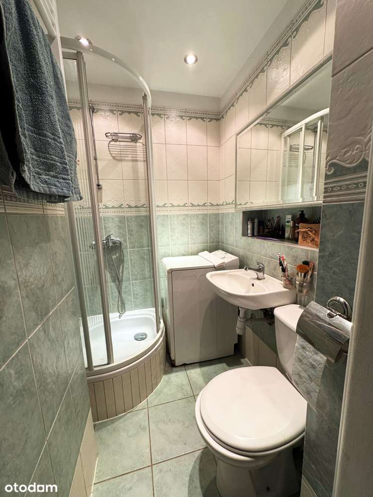 Przestronne trzypokojowe mieszkanie na sprzedaż – ul. Altanowa-7