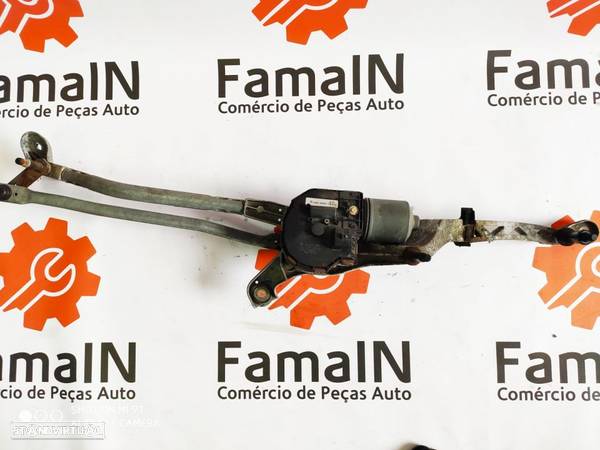 Motor Limpa Para-brisas Mercedes W204 - 2