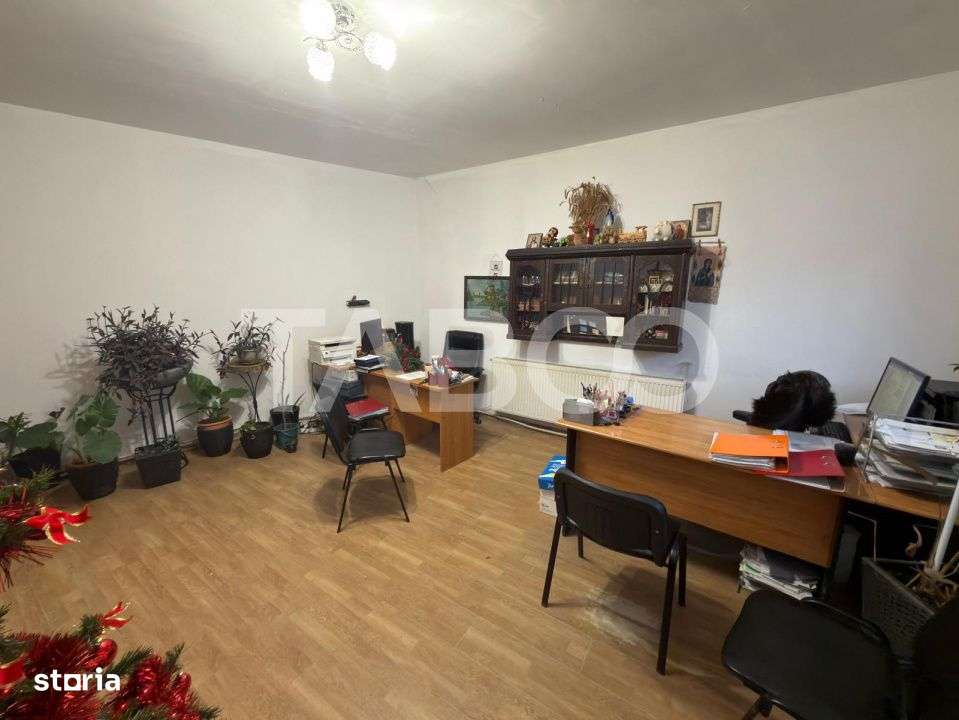 Casa individuala pretabila spatiu comercial teren 400 mp Piata Cluj - Imagine principală: 4/16