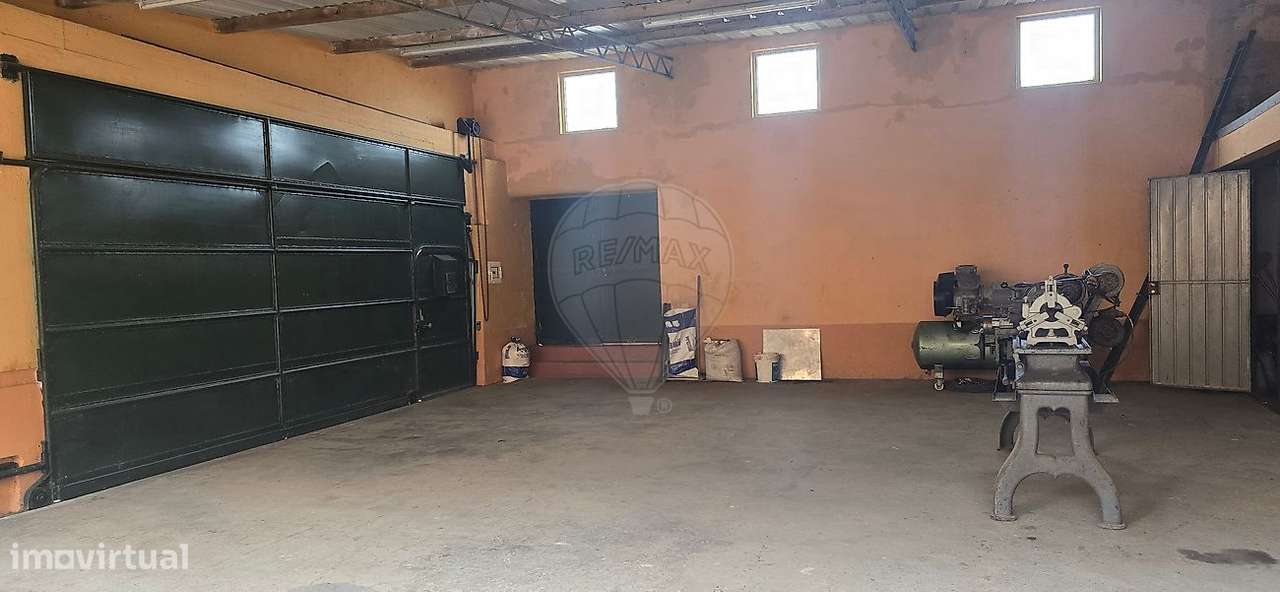 Moradia T5 para venda-3