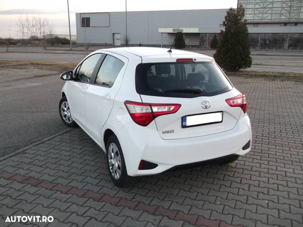 Toyota Yaris 1.5 L VVT-iE Eco - 2