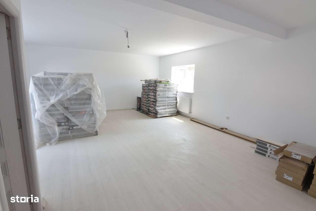 Bragadiru: Casa / Vila 5 camere, P+1+M, totul nou - Imagine principală: 2/19