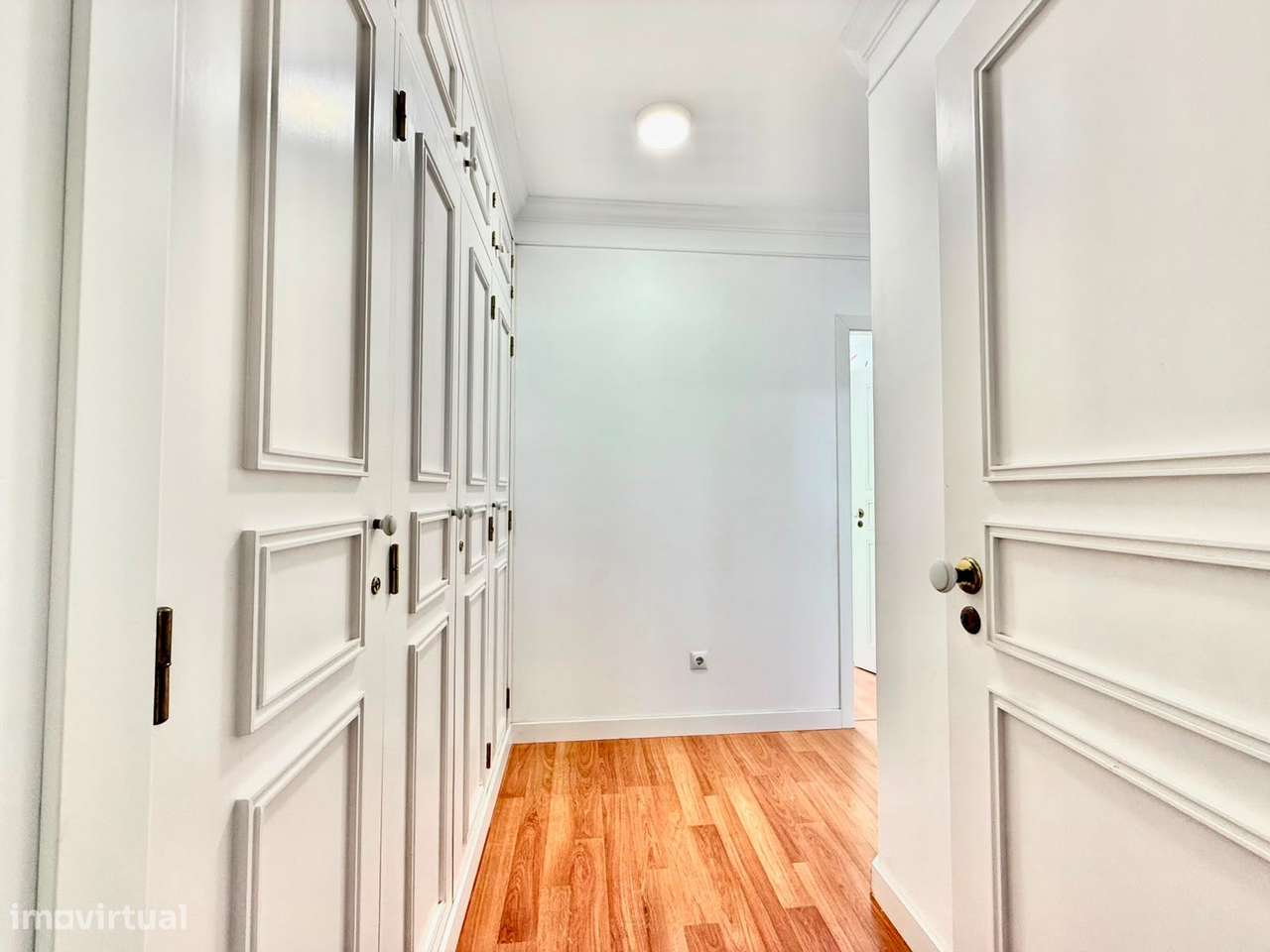 Apartamento T2 MOBILADO, no último piso, em Soares dos Reis!-18