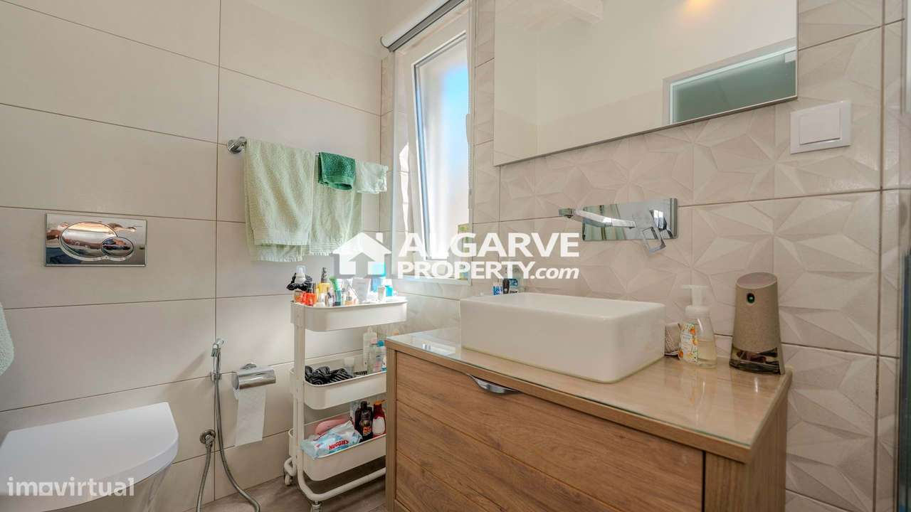 Moradia V3 + 2 numa zona calma perto de Loulé, Algarve-42