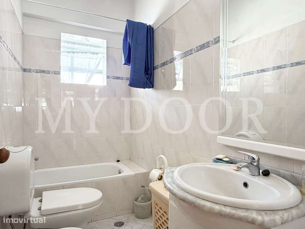 Apartamento T2 - Moscavide - 2º Andar - OPORTUNIDADE-26