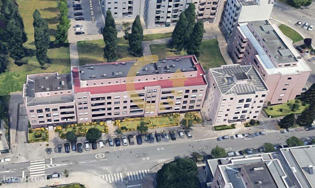 Apartamento T1 com Potencial de Modernização – Matosinhos-0