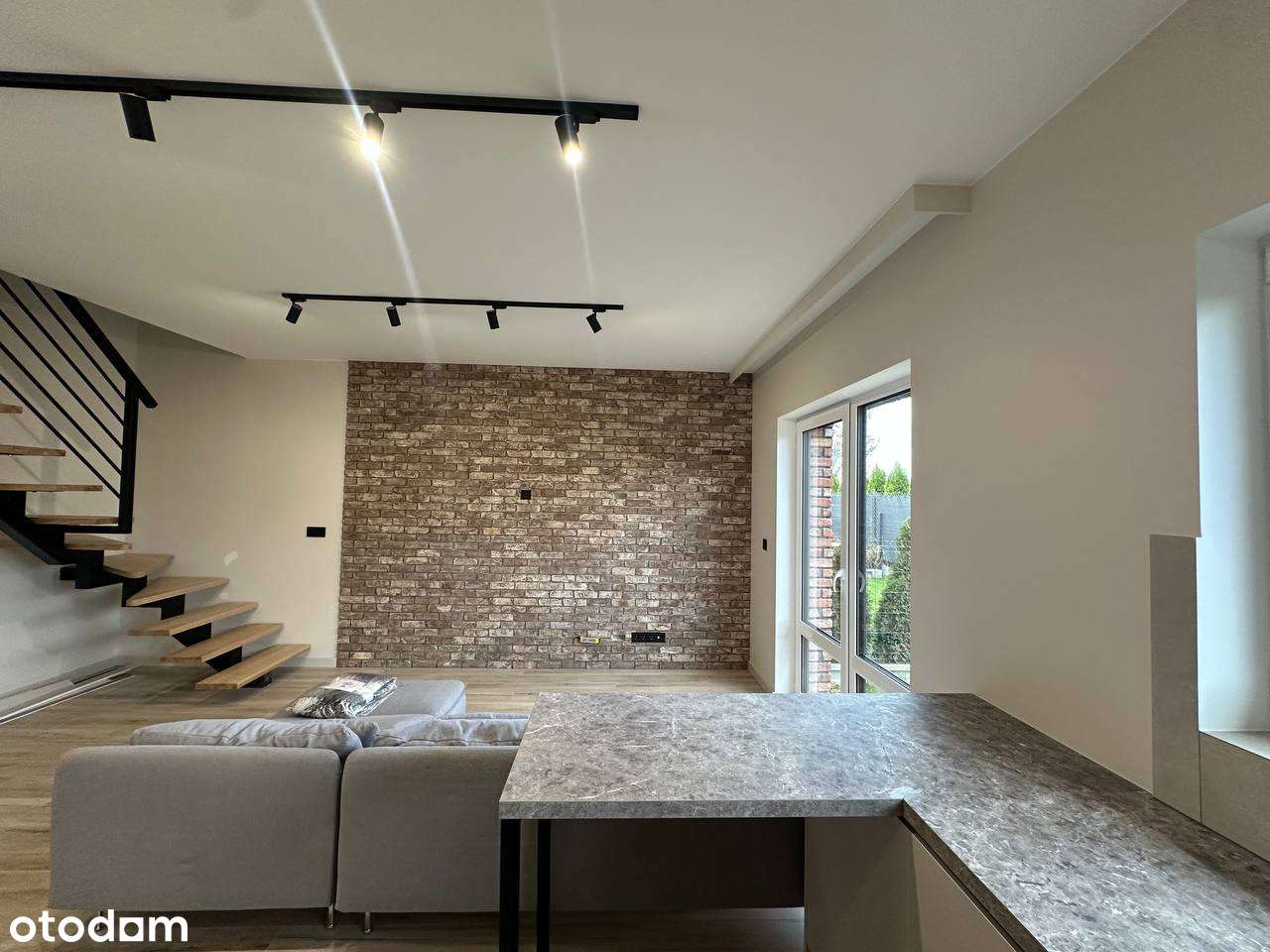 Segment z wykończeniem i ogrodem  - przekazanie kluczy w styczniu 2026 - Pełny obrazek: 3/20