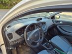 Hyundai i20 1.4 Active Premium - 11