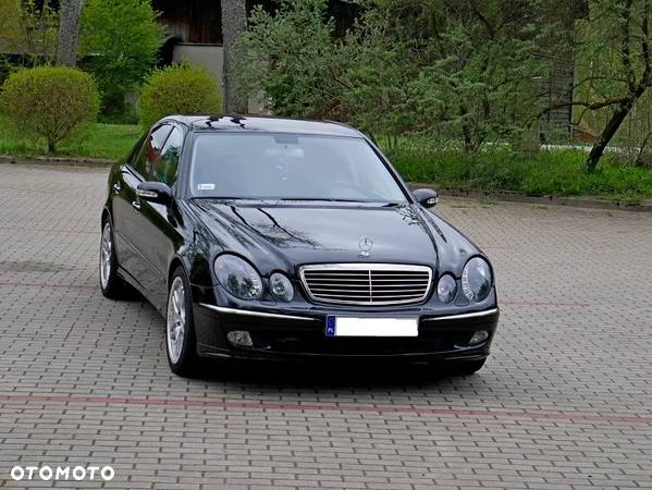 Mercedes-Benz Klasa E 280 7G-TRONIC Avantgarde - 3