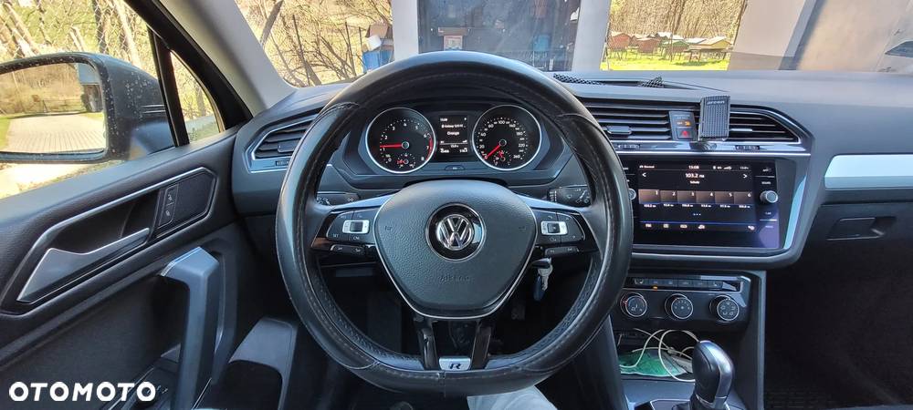 Volkswagen Tiguan Allspace 2.0 TSI 4Mot Highline DSG - 24