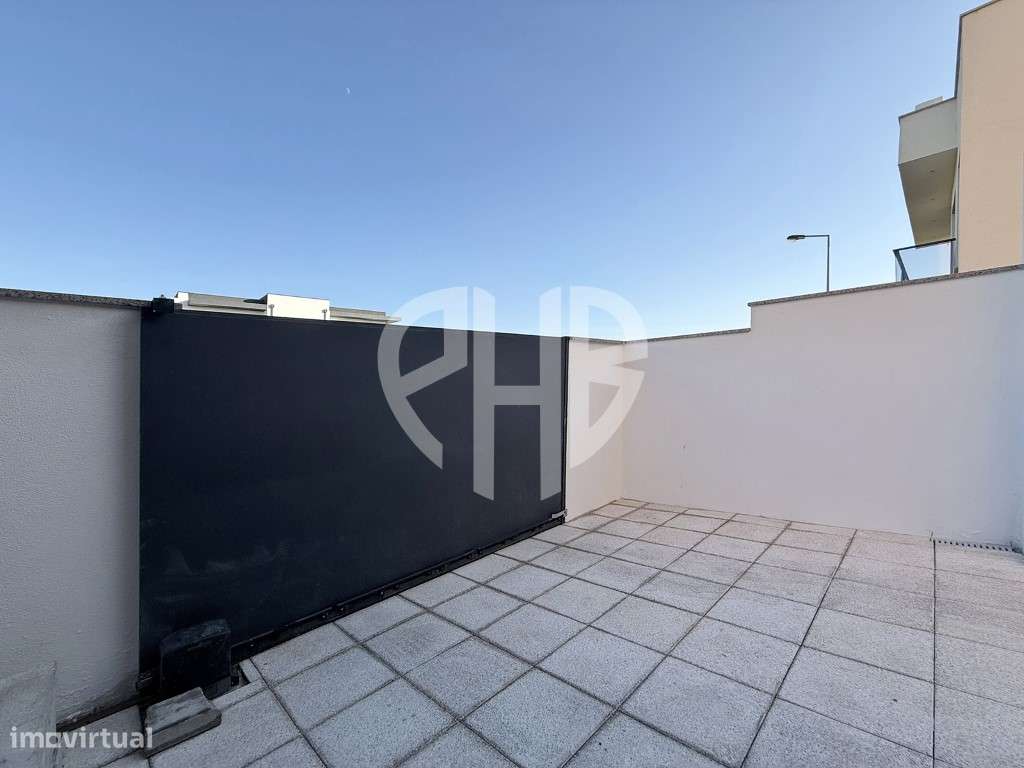 Moradia Isolada T4 Nova com Piscina Aquecida | Caparica | Conclusão...-48