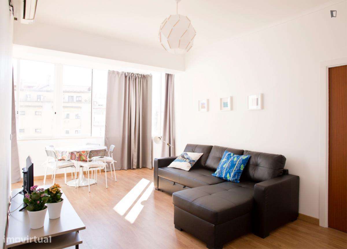 Apartamento com 2 quartos - localizado em Entrecampos Lisbon - Grande imagem: 5/10