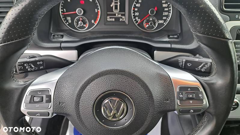 Volkswagen Scirocco 2.0 TDI Blue Motion Technologie Edition - 17