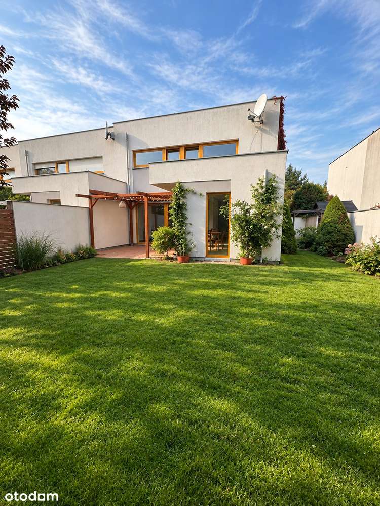 Dom na sprzedaż, 3 pokoje, 73 m², Dąbrówka