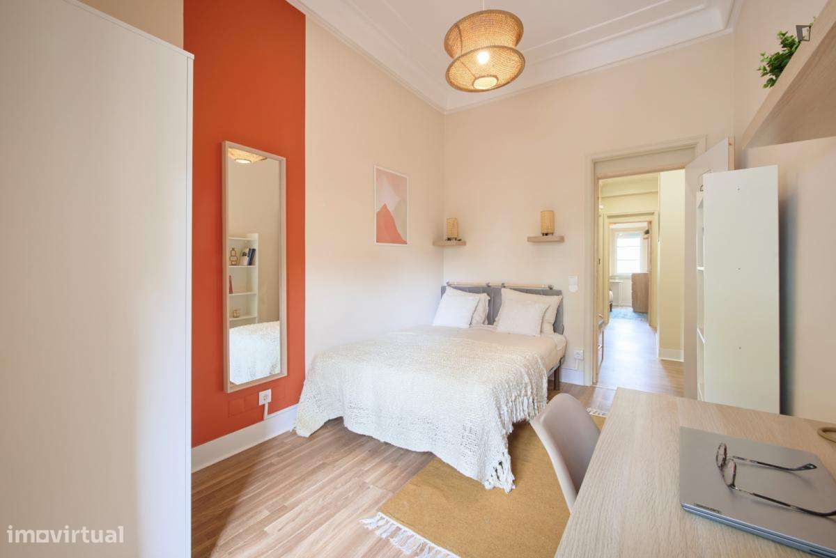 Quarto - localizado em Marquês de Pombal Lisbon - Grande imagem: 4/48