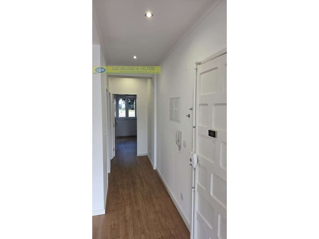 T2 Serra das Minas, remodelado, Arrecadação/Garagem-25