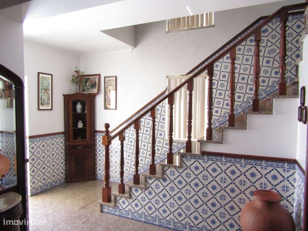 Casa Horizonte - Moradia espaçosa e com excelente exposição solar, ...-12
