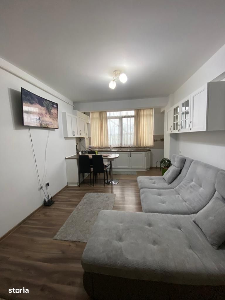 Apartament cu 3 camere decomandate, Burdujeni Cuza - Voda 2