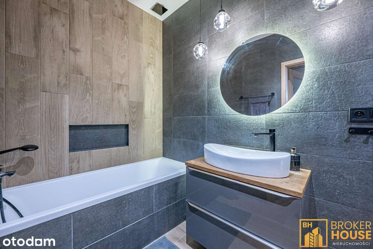 WYJĄTKOWY DOM W ZABUDOWIE BLIŹNIACZEJ-15