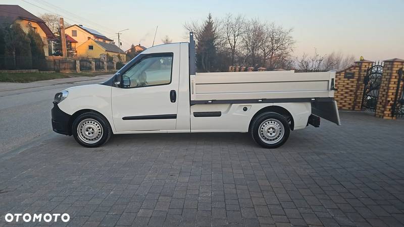 Fiat Doblo - 10