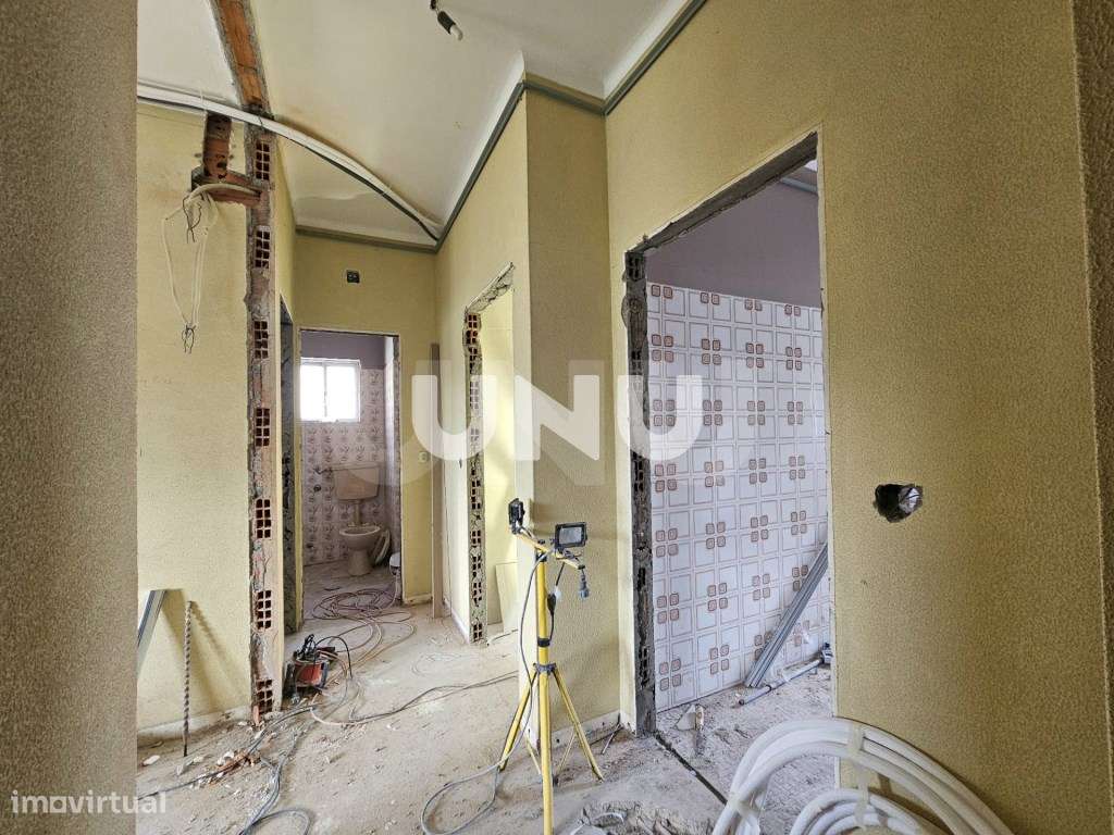 Apartamento T2 - Totalmente Renovado - Grande imagem: 4/10