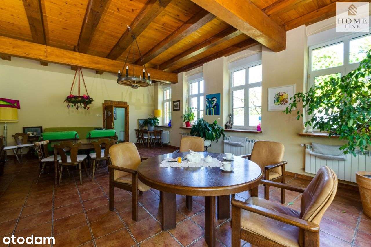 Dom w dawnej szkole nad jeziorem-8