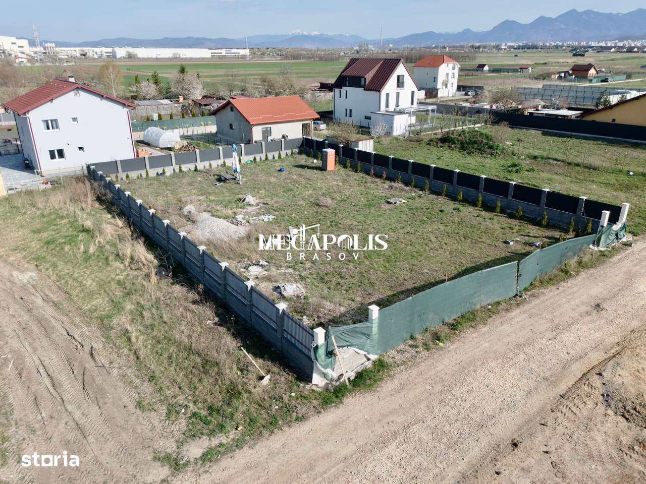 Teren intavilan | Autorizație de construcție | P + 2E + M-2