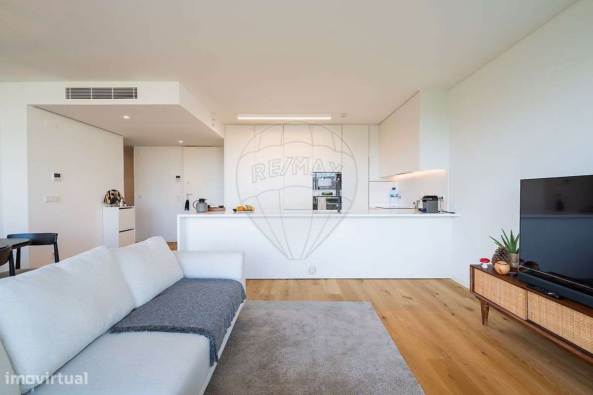 Apartamento T2 para arrendamento - Grande imagem: 2/19