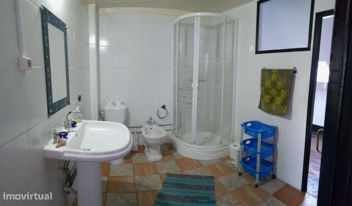 Quarto - localizado em Baixa de Santa Clara Coimbra - Grande imagem: 3/13