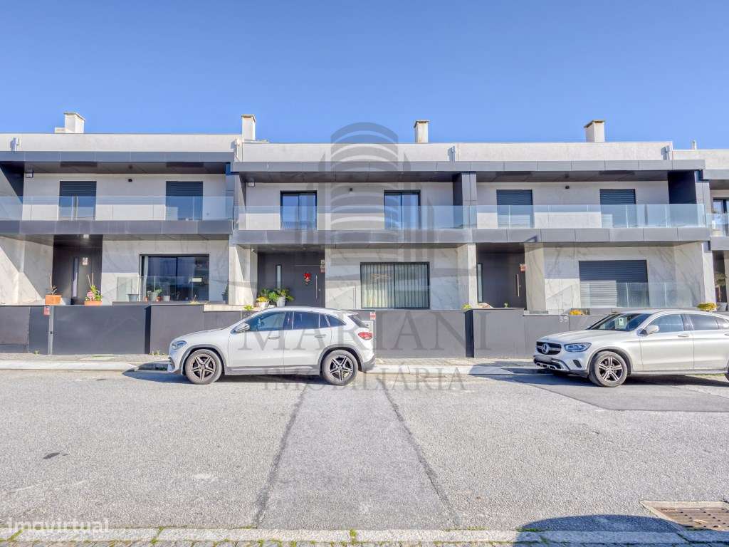 **Moradia de Sonho na Praia de Salgueiros**-57