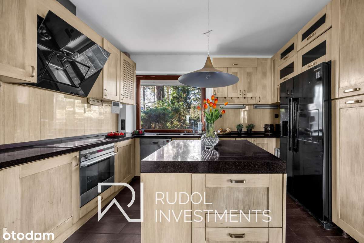 Dom z duszą wśród 300-letnich drzew-10