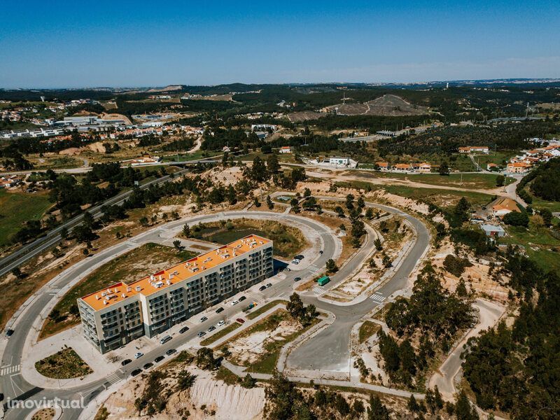 Terreno junto à cidade