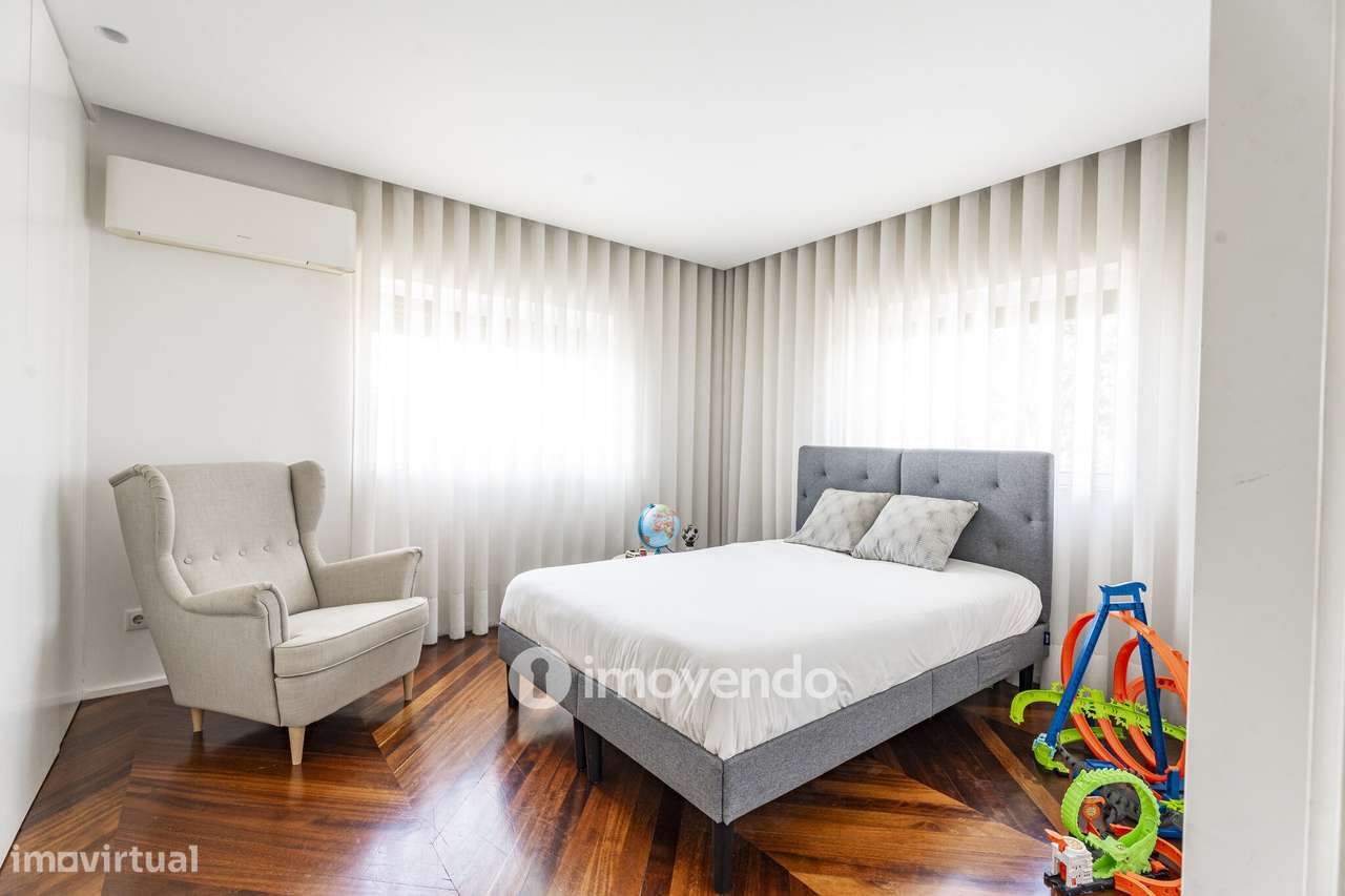 Moradia Independente em Nogueira - Elegância, Conforto, Exclusividade-12