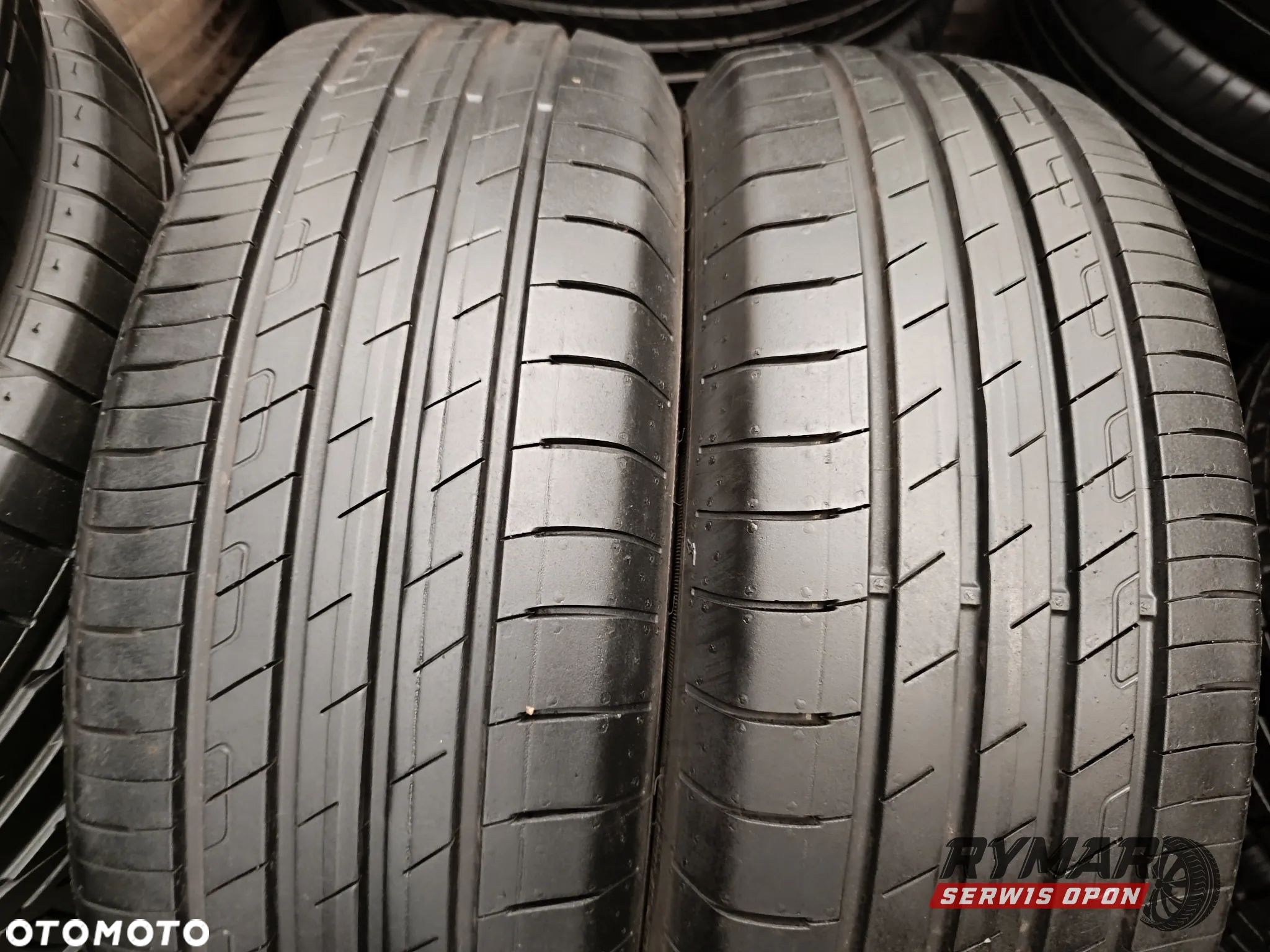 2 x LATO 215/60R17 96H GOODYEAR EFFICIENTGRIP PERFORMANCE PARA - 1