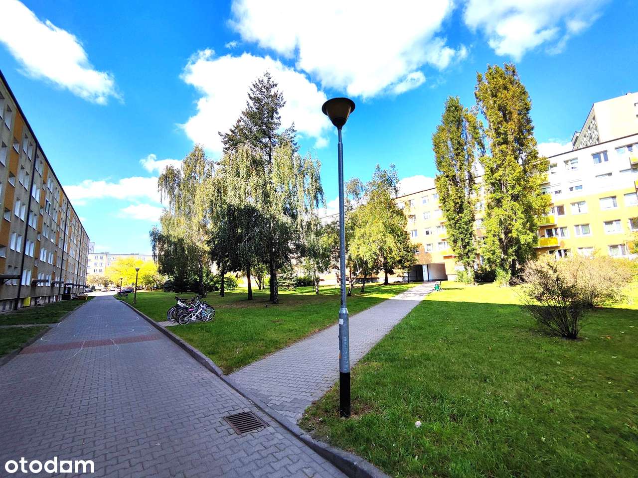 Winogrady-os. Przyjaźni, 3 pokoje, 2piętro,NISKI BLOK!!