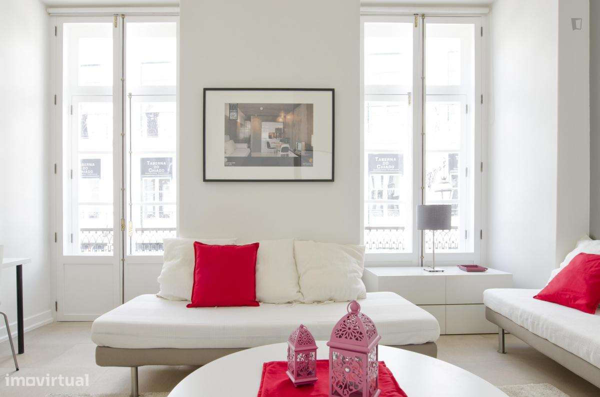 Quarto - localizado em Rossio Lisbon - Grande imagem: 3/8