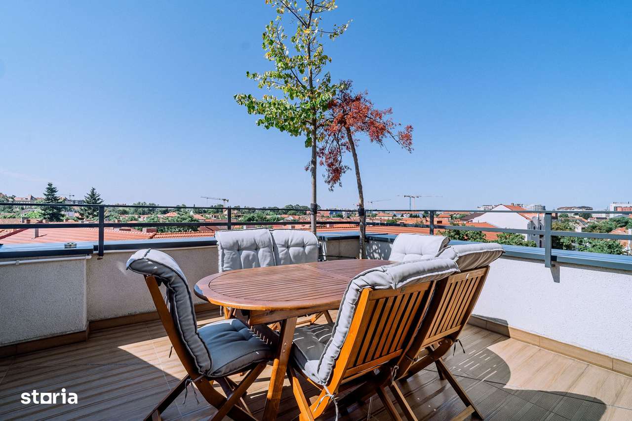 Penthouse 4 camere, ultracentral, Oradea. 800 000 E + TVA. Comision 0-13