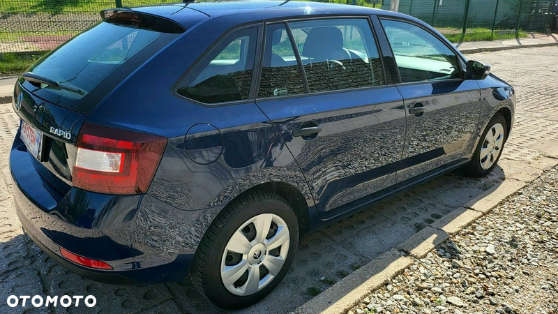 Skoda RAPID 1.6 TDI DPF Ambition - 6