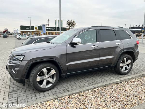 Jeep Grand Cherokee - 1