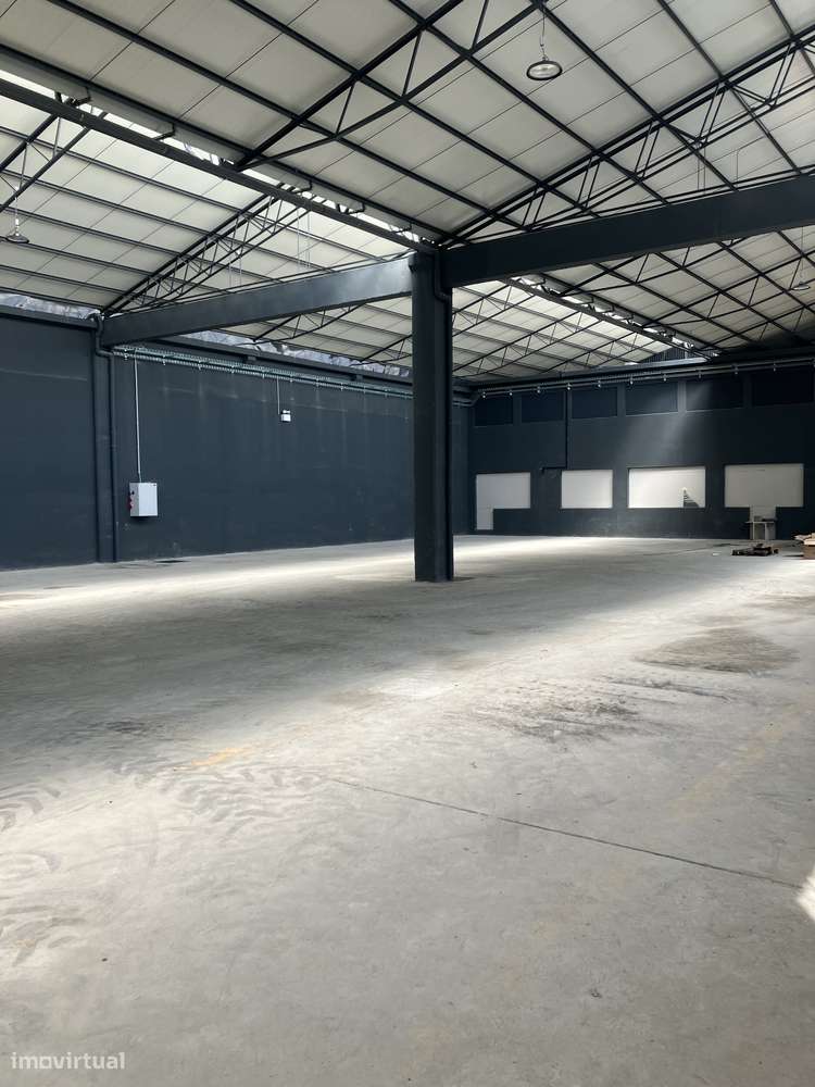 ARMAZÉM EM RESERVA - Grande imagem: 5/17