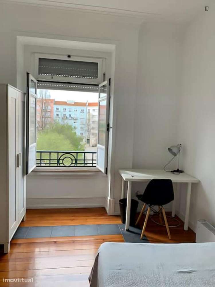 Quarto - localizado em Alameda Lisbon - Grande imagem: 5/15