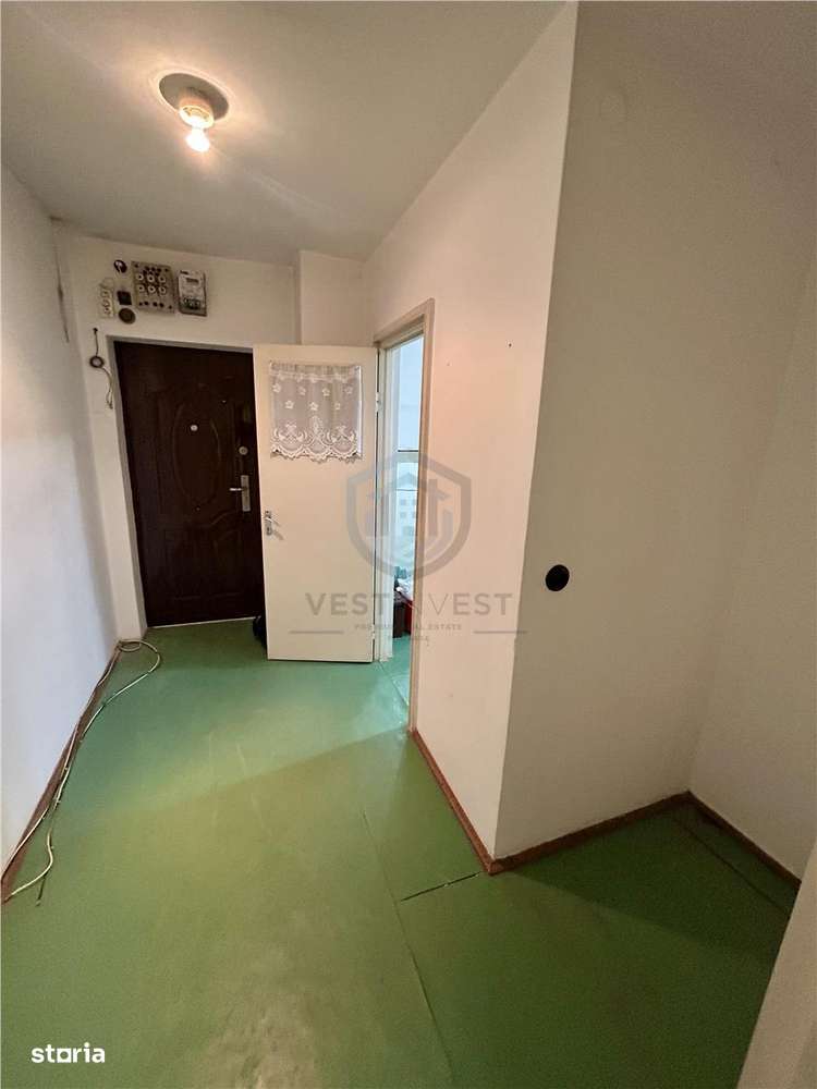 Apartament cu 2 camere, semidecomandat, zona Rogerius - Imagine principală: 3/6