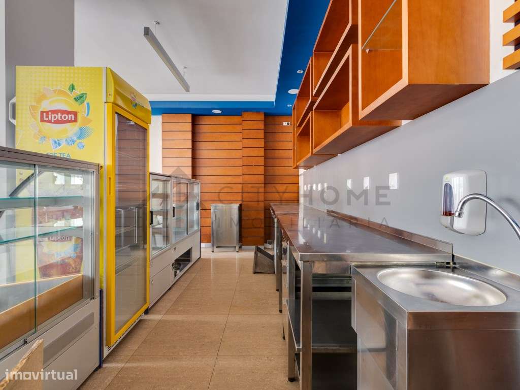 Espaço comercial em Loulé 'Chave na Mão'-6