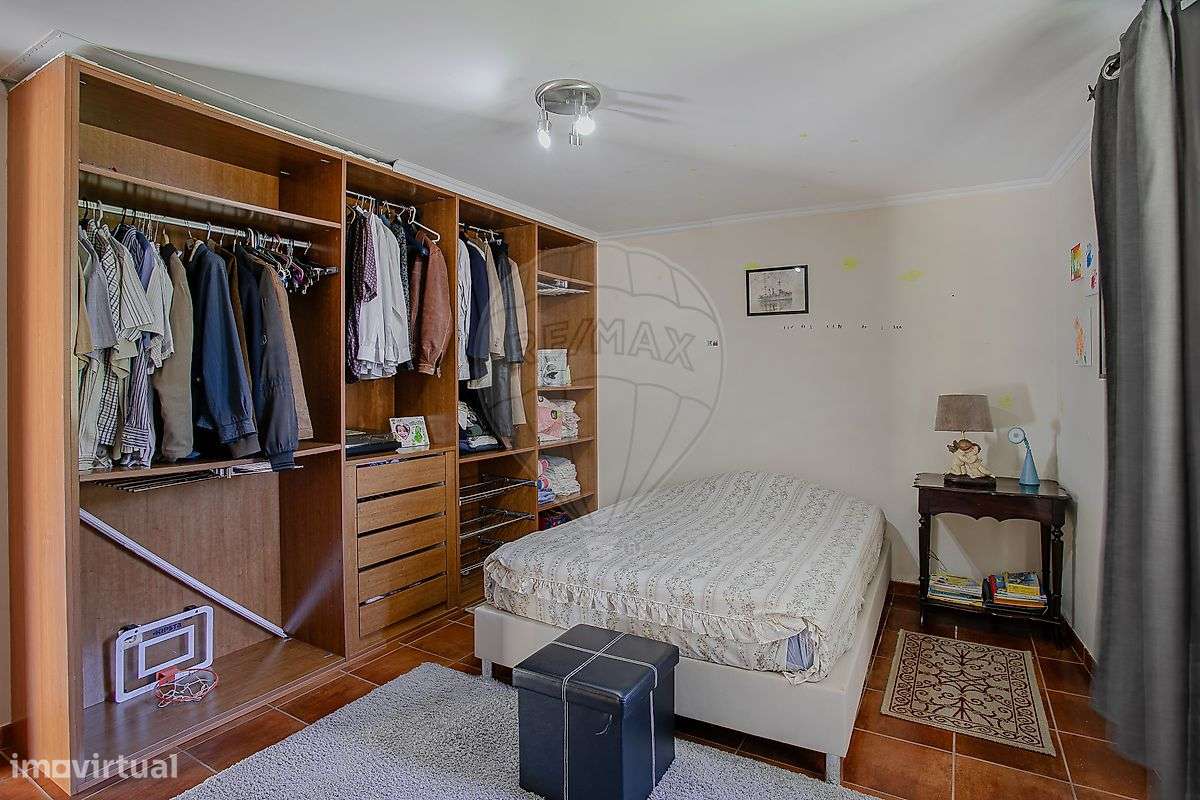 Moradia T6 para venda-20