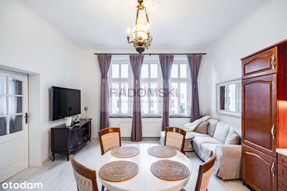 Mieszkanie w kamienicy w Oliwie - wysokie sufity!-1