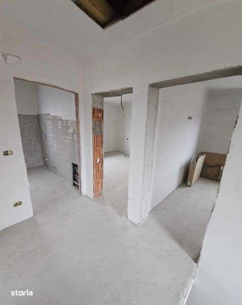 Vand Casa Bacau [Margineni] in apropierea Restaurantului Casa Blanca - Imagine principală: 5/7